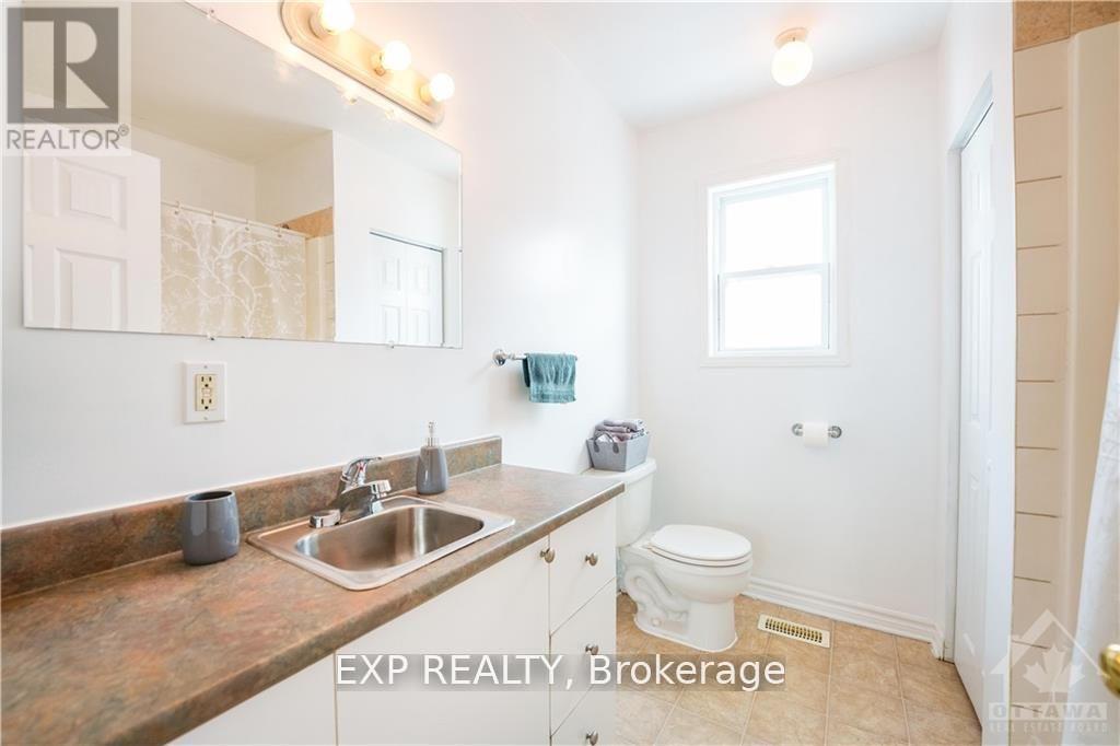 310 Shakespeare Street, Ottawa, Ontario  K1L 5M2 - Photo 19 - X12458773