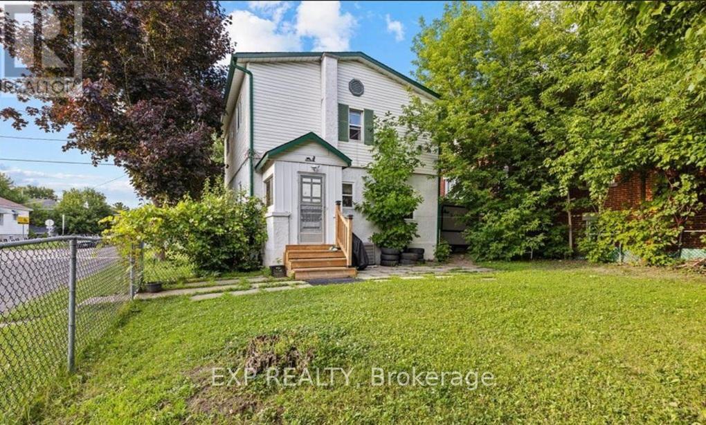 310 Shakespeare Street, Ottawa, Ontario  K1L 5M2 - Photo 25 - X12458773