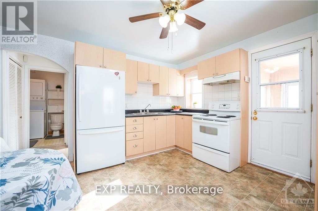 310 Shakespeare Street, Ottawa, Ontario  K1L 5M2 - Photo 5 - X12458773
