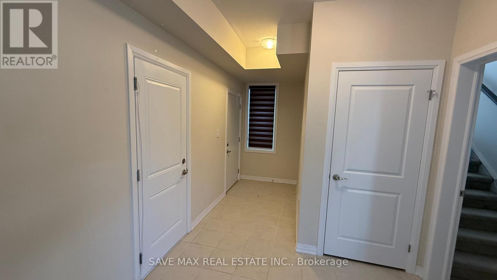 61 Progress Crescent, Kitchener, Ontario  N2R 0R7 - Photo 12 - X12456669