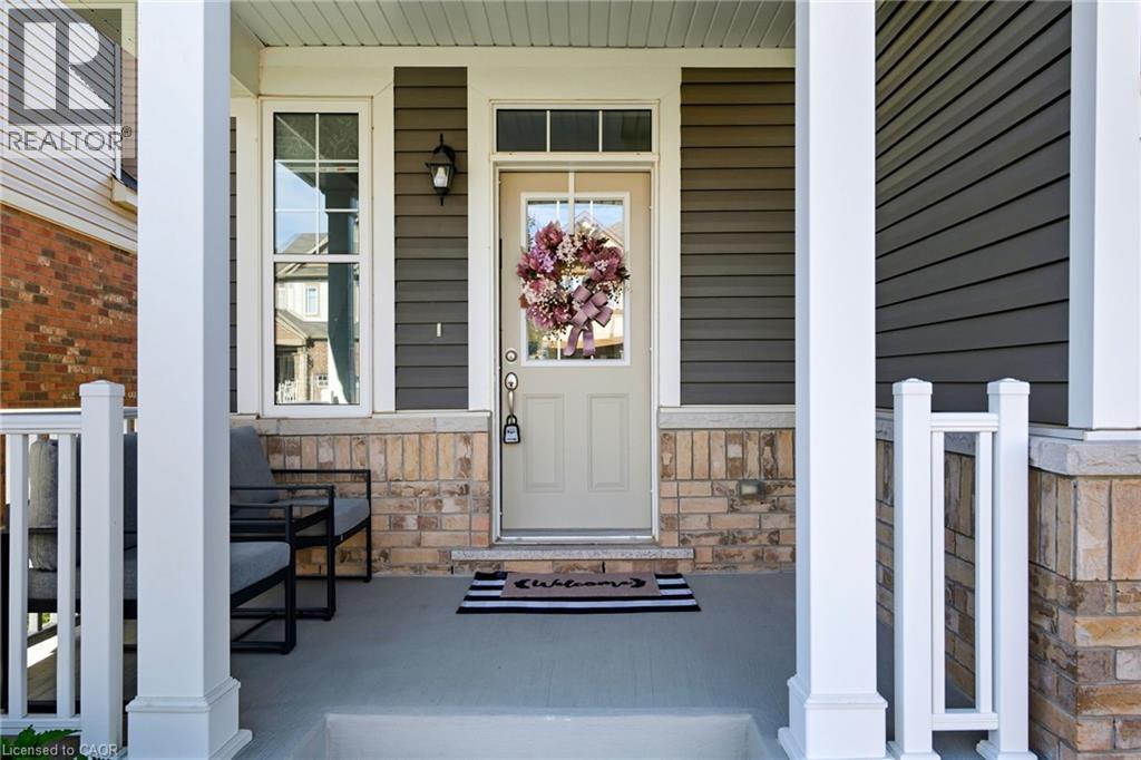 15 Bastia Street, Waterdown, Ontario  L8B 1V3 - Photo 3 - 40778455