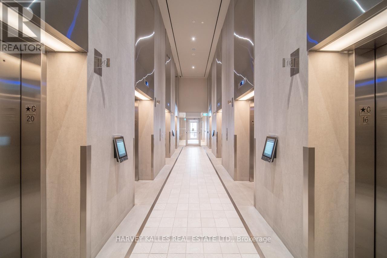 6009 - 55 Cooper Street, Toronto, Ontario  M5E 0G1 - Photo 24 - C12458775