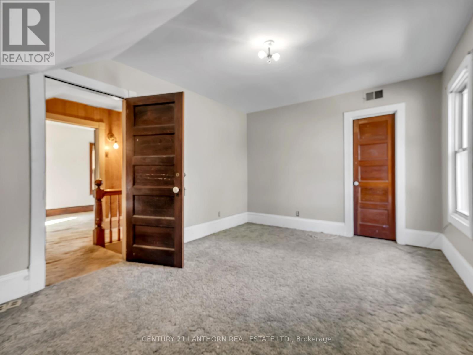 49 Consecon Street E, Prince Edward County, Ontario  K0K 3L0 - Photo 13 - X12445297