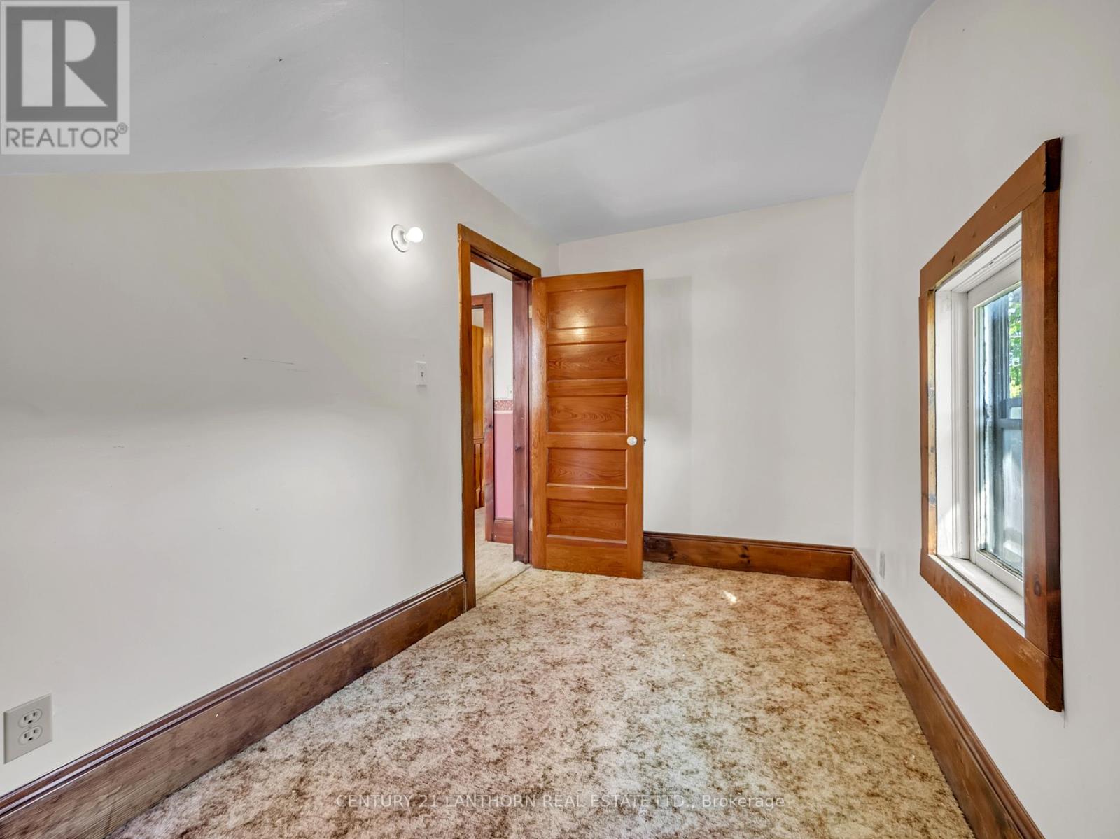 49 Consecon Street E, Prince Edward County, Ontario  K0K 3L0 - Photo 15 - X12445297