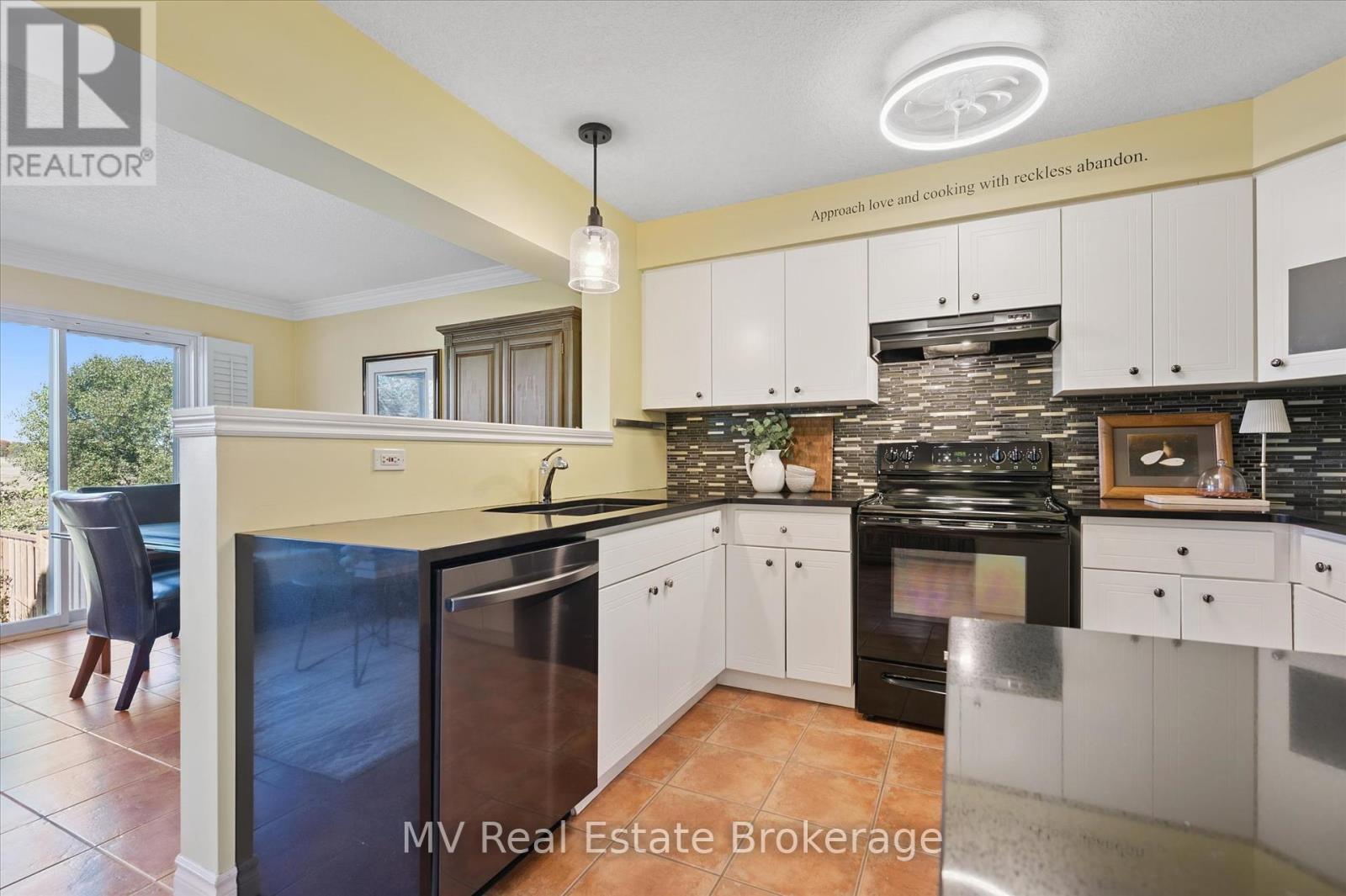 104 Gibbons Drive, Centre Wellington, Ontario  N1M 3V8 - Photo 14 - X12455921