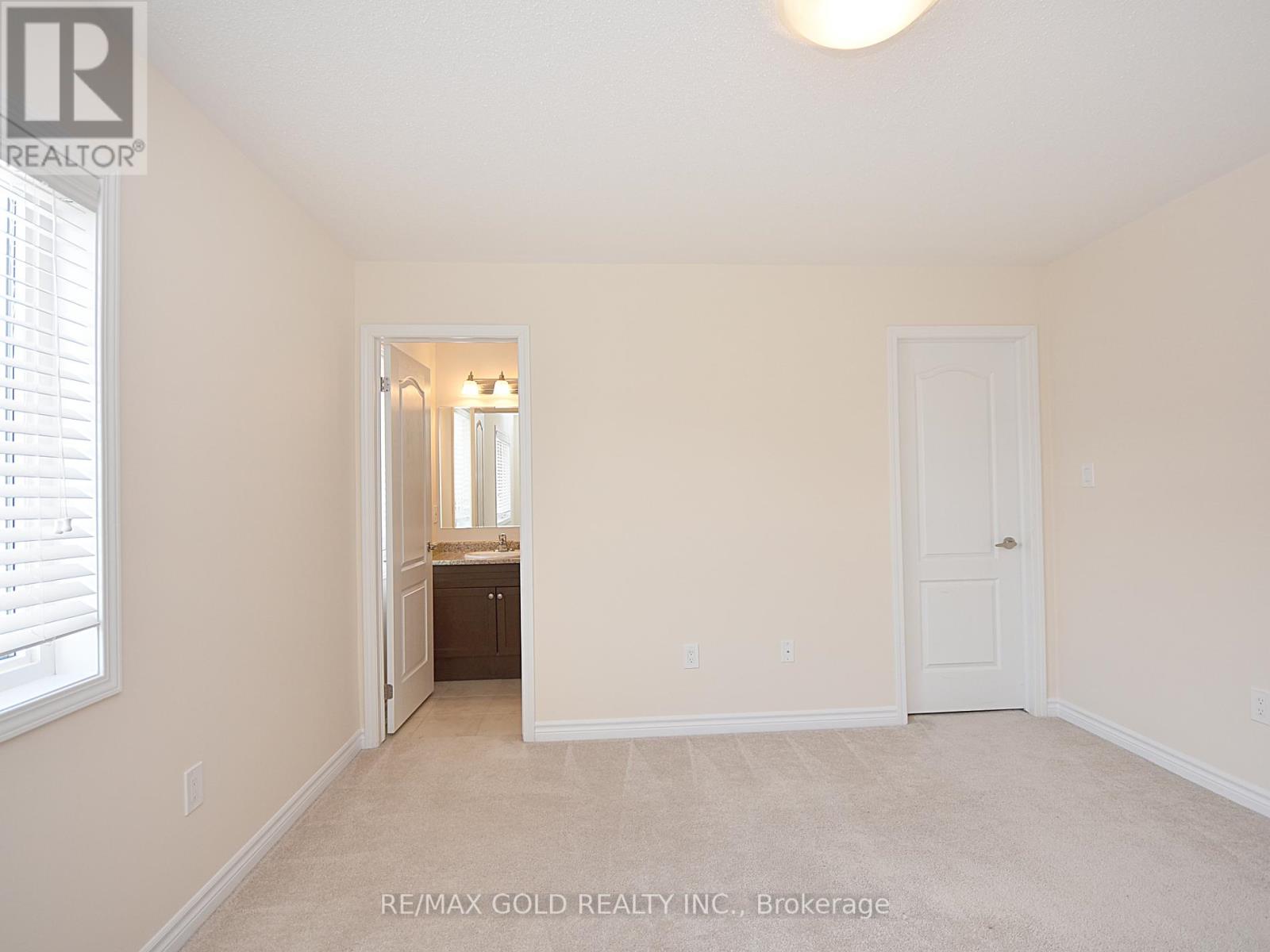 75 Metro Crescent, Brampton, Ontario  L7A 4P2 - Photo 7 - W12458771