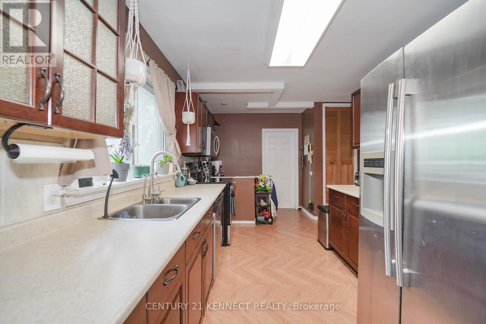 10813 Victoria Square Boulevard, Markham, Ontario  L6C 1J3 - Photo 33 - N12431727