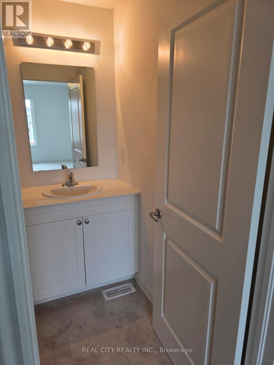 18 Bradden Crescent, Belleville, Ontario  K8N 0T8 - Photo 17 - X12458777