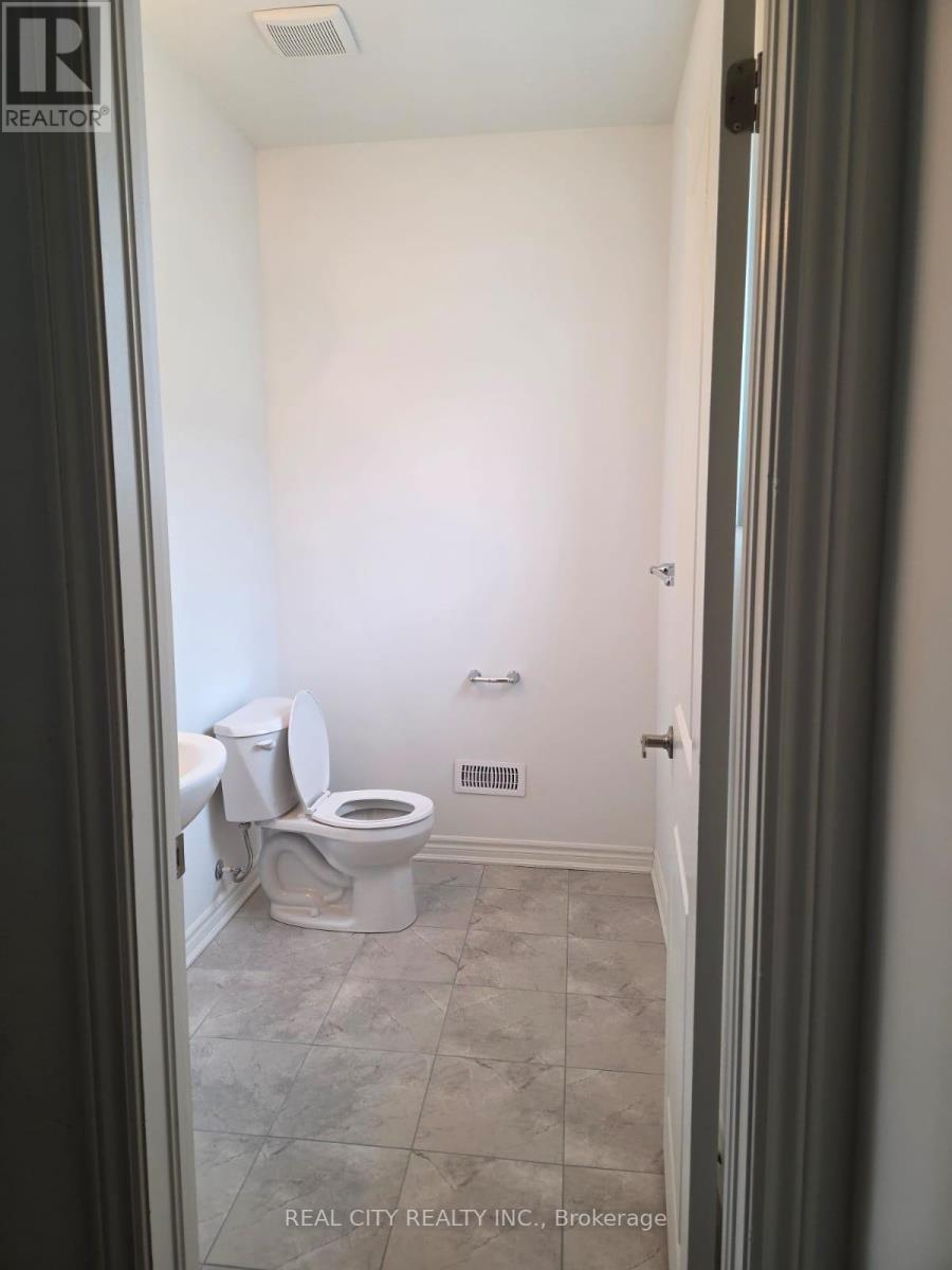 18 Bradden Crescent, Belleville, Ontario  K8N 0T8 - Photo 19 - X12458777