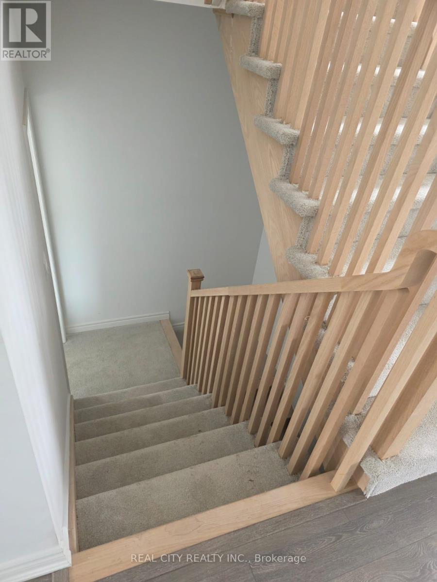 18 Bradden Crescent, Belleville, Ontario  K8N 0T8 - Photo 9 - X12458777