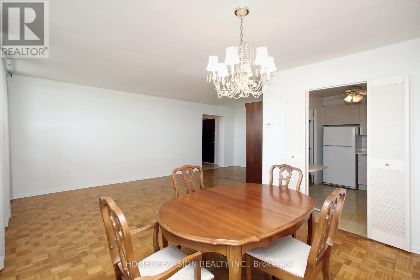 2004 - 360 Ridelle Avenue, Toronto, Ontario  M6B 1K1 - Photo 11 - W12457683