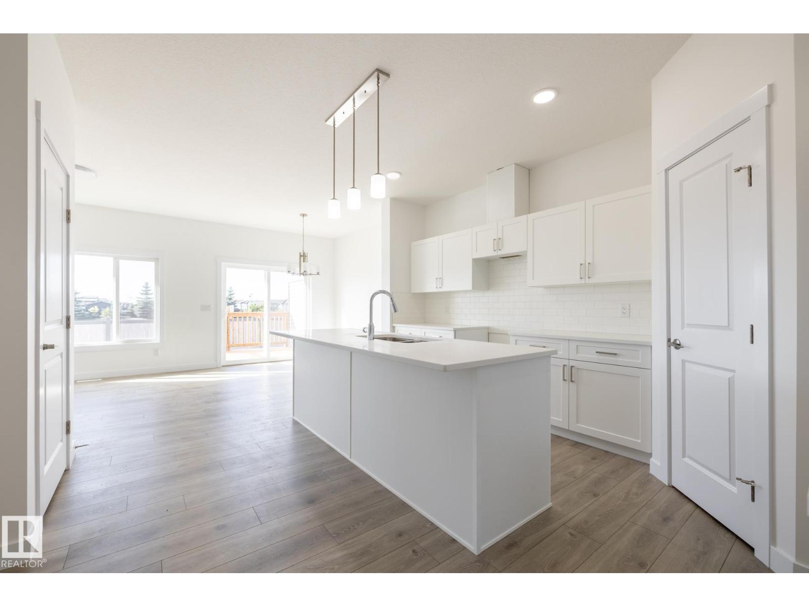 10718 99 St, Morinville, Alberta  T8R 2R8 - Photo 8 - E4451728