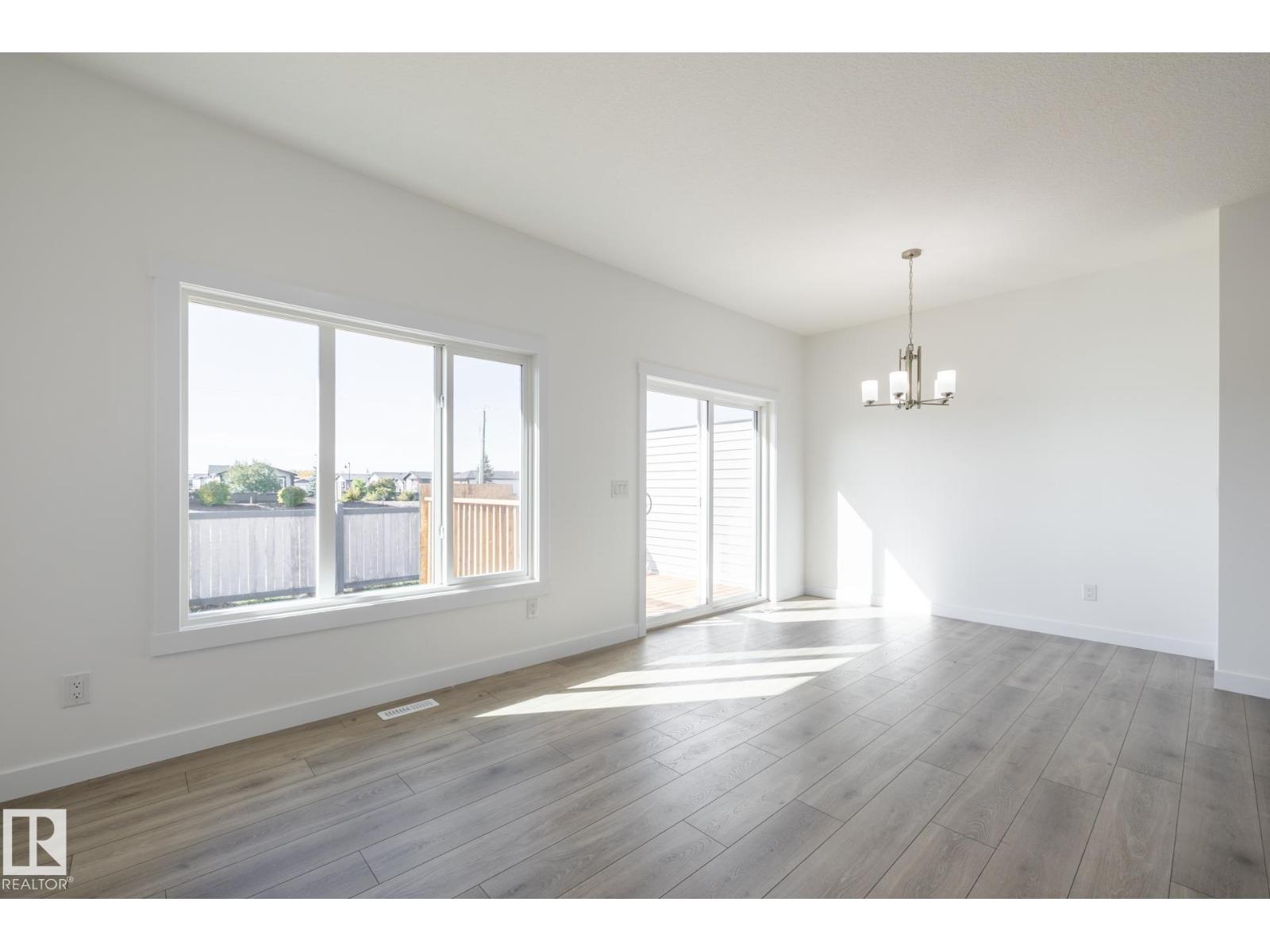 10718 99 St, Morinville, Alberta  T8R 2R8 - Photo 13 - E4451728