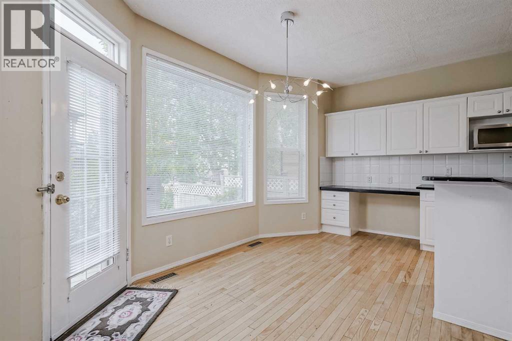 375 Douglas Glen Gardens Se, Calgary, Alberta  T2Z 3T1 - Photo 15 - A2257394