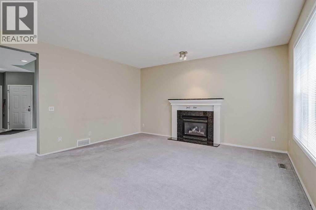 375 Douglas Glen Gardens Se, Calgary, Alberta  T2Z 3T1 - Photo 11 - A2257394