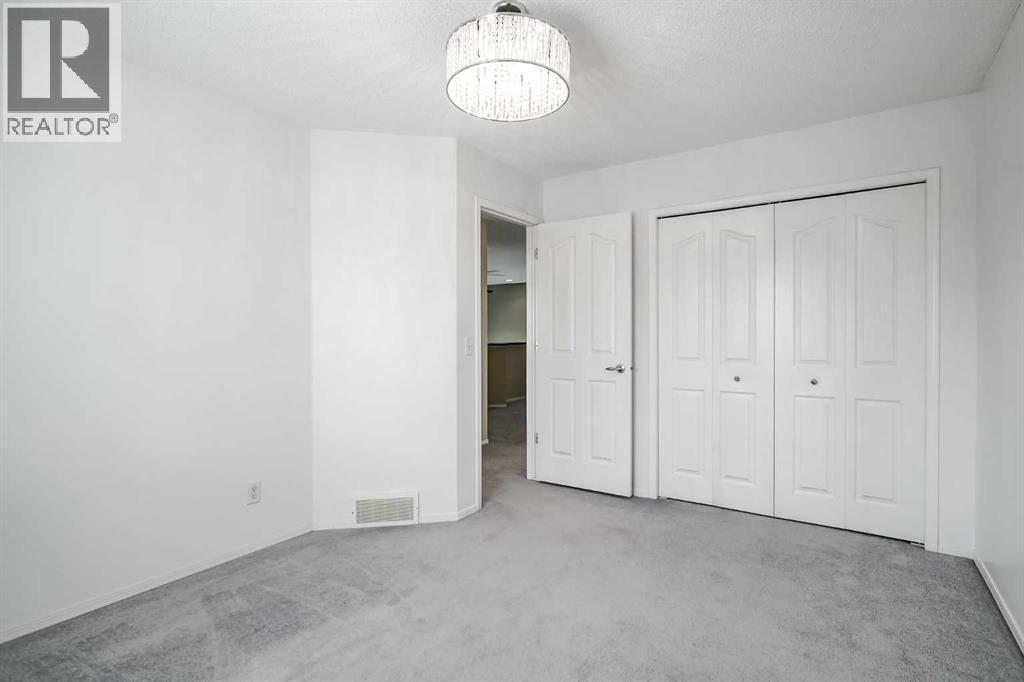375 Douglas Glen Gardens Se, Calgary, Alberta  T2Z 3T1 - Photo 36 - A2257394