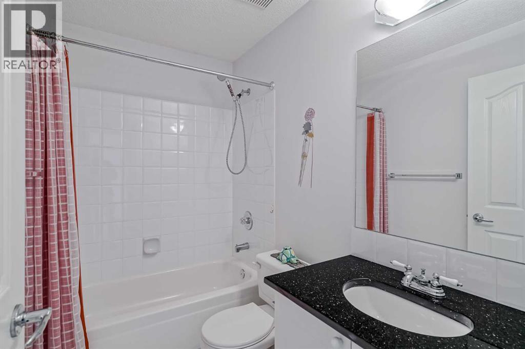 375 Douglas Glen Gardens Se, Calgary, Alberta  T2Z 3T1 - Photo 39 - A2257394