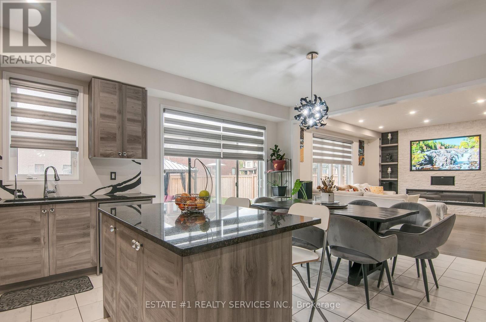 59 July Avenue, Hamilton, Ontario  L8J 0M4 - Photo 13 - X12455865