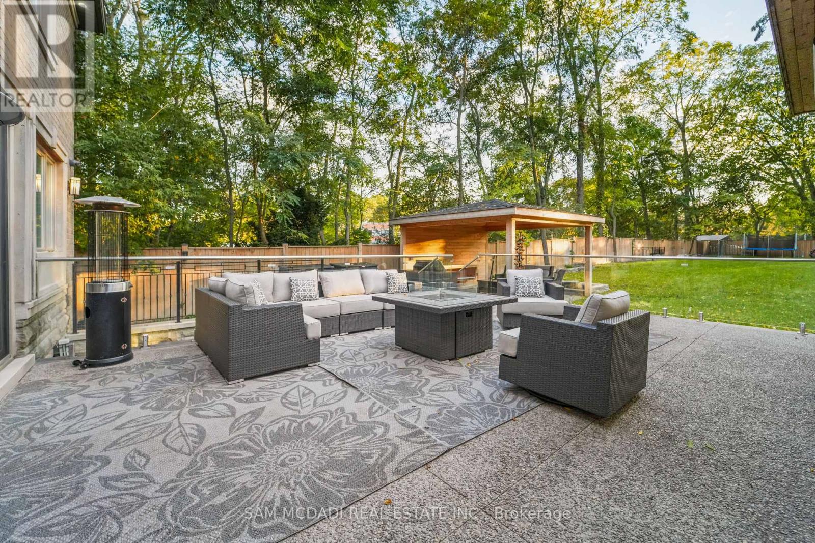1160 Birchview Drive, Mississauga, Ontario  L5H 3C8 - Photo 46 - W12457788