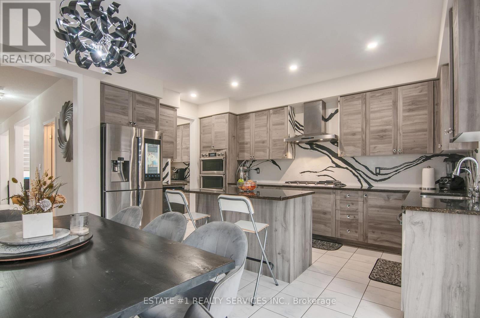 59 July Avenue, Hamilton, Ontario  L8J 0M4 - Photo 14 - X12455865