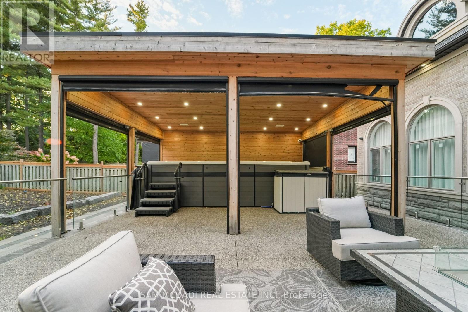 1160 Birchview Drive, Mississauga, Ontario  L5H 3C8 - Photo 47 - W12457788