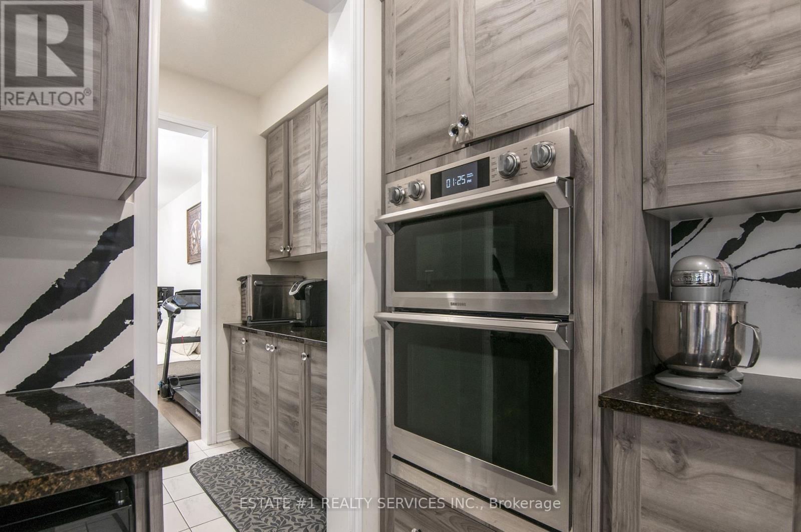59 July Avenue, Hamilton, Ontario  L8J 0M4 - Photo 22 - X12455865