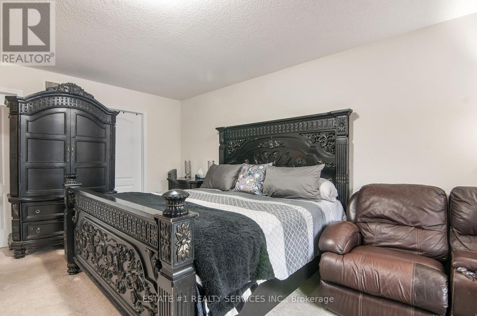 59 July Avenue, Hamilton, Ontario  L8J 0M4 - Photo 36 - X12455865