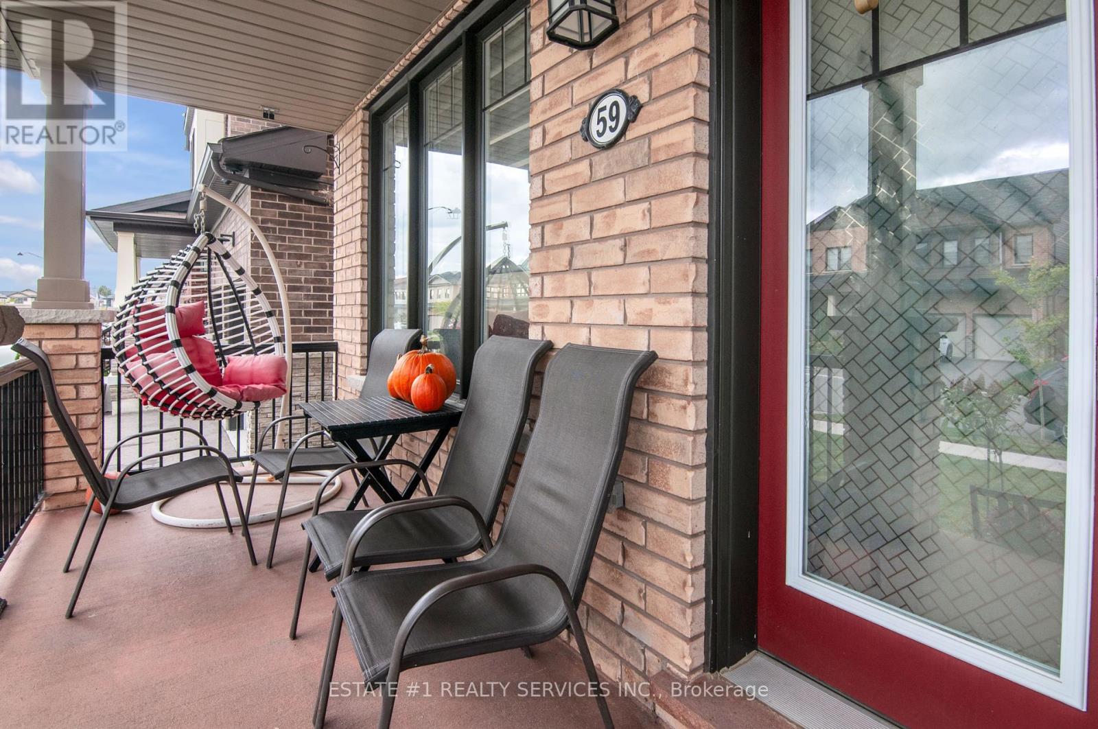59 July Avenue, Hamilton, Ontario  L8J 0M4 - Photo 4 - X12455865