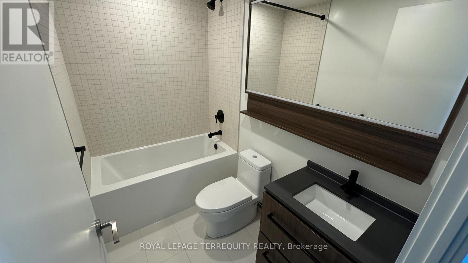 608 - 425 Front Street E, Toronto, Ontario  M5A 0X2 - Photo 5 - C12458791