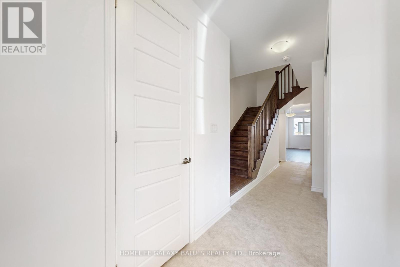 3266 Brigadier Avenue, Pickering, Ontario  L1X 0N4 - Photo 17 - E12458786