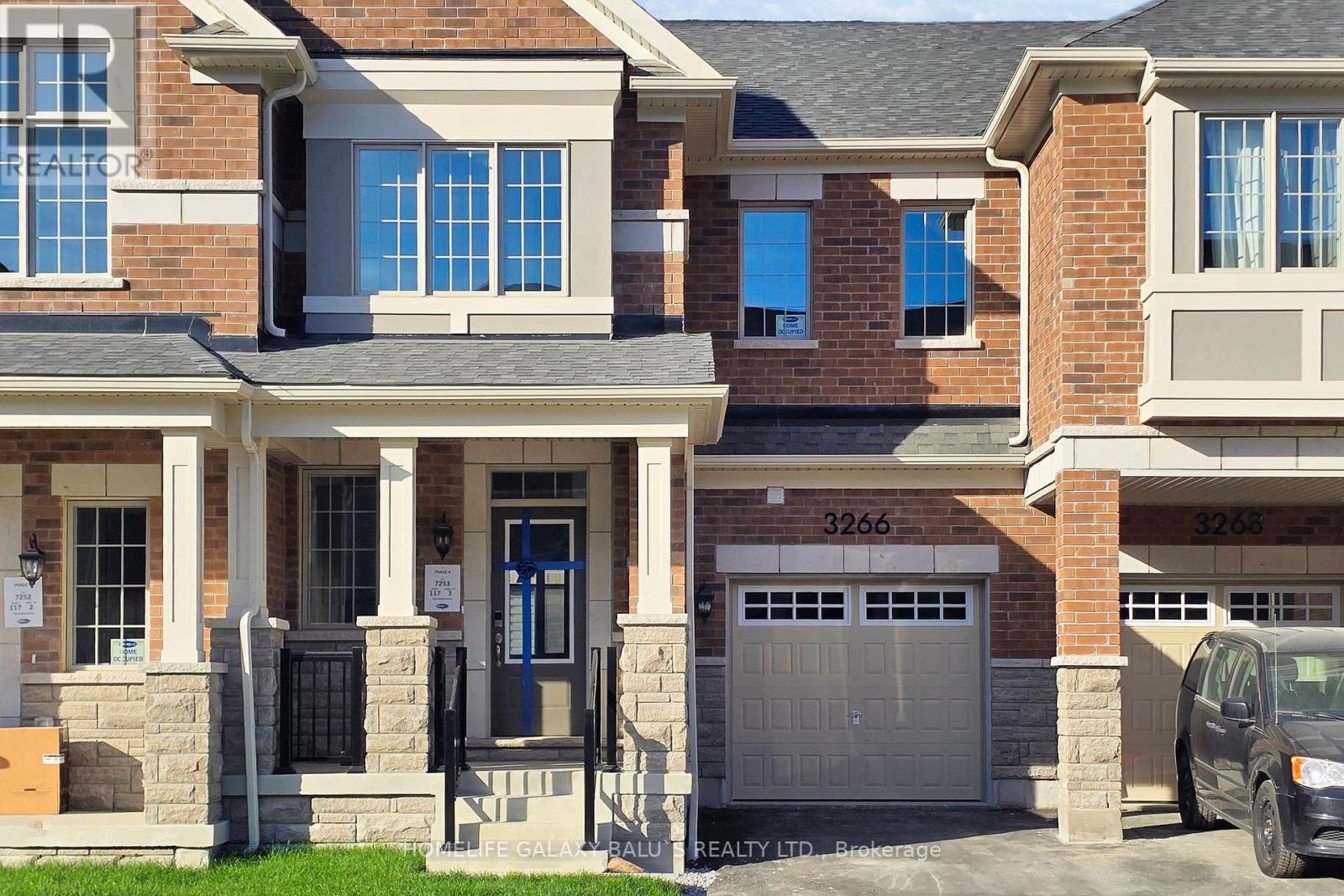 3266 Brigadier Avenue, Pickering, Ontario  L1X 0N4 - Photo 2 - E12458786