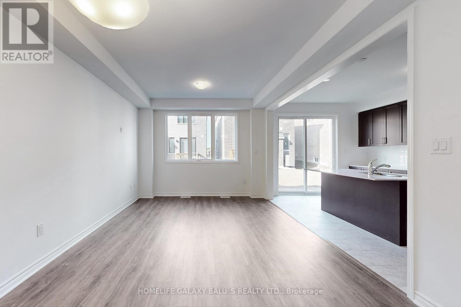 3266 Brigadier Avenue, Pickering, Ontario  L1X 0N4 - Photo 4 - E12458786