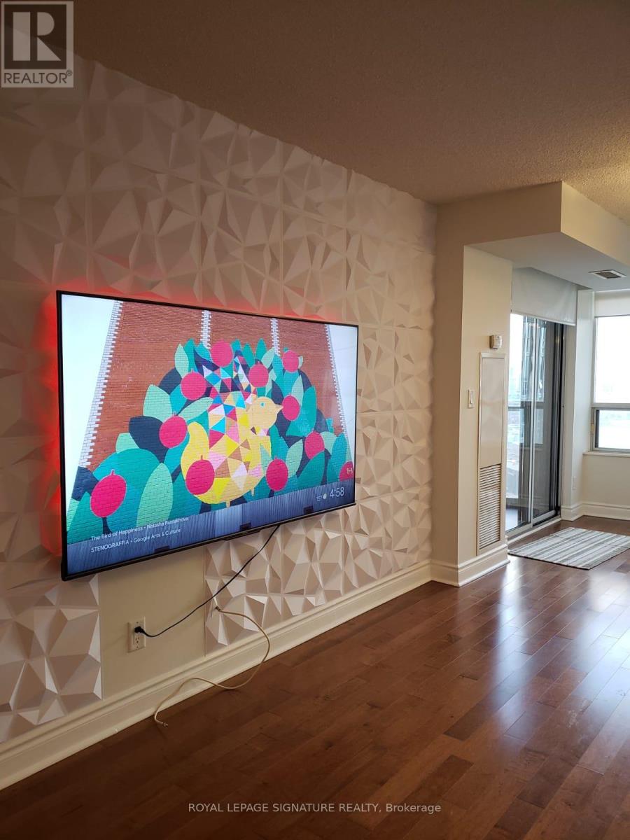 2624 - 3888 Duke Of York Boulevard, Mississauga, Ontario  L5B 4P5 - Photo 11 - W12415105