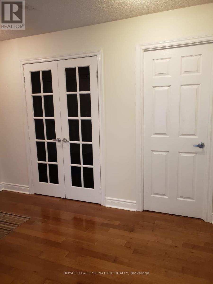 2624 - 3888 Duke Of York Boulevard, Mississauga, Ontario  L5B 4P5 - Photo 22 - W12415105