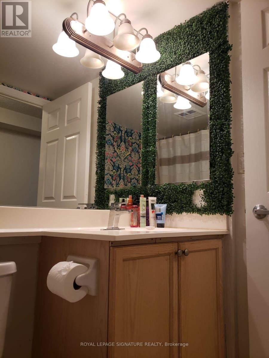 2624 - 3888 Duke Of York Boulevard, Mississauga, Ontario  L5B 4P5 - Photo 18 - W12415105