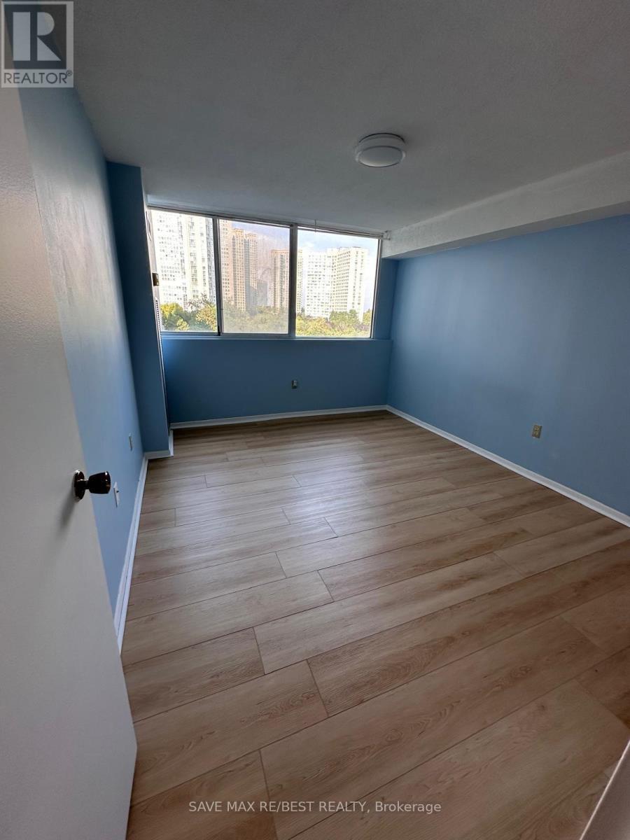 706 - 3590 Kaneff Crescent, Mississauga, Ontario  L5A 3X3 - Photo 31 - W12458246