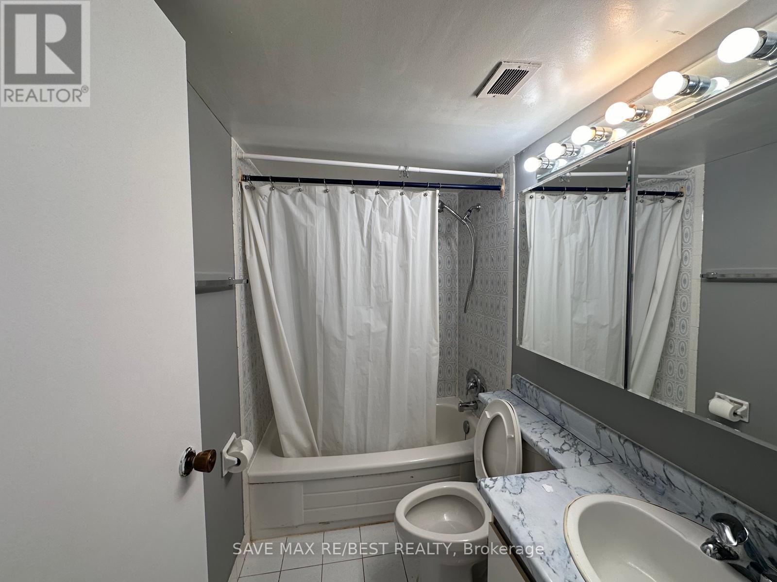 706 - 3590 Kaneff Crescent, Mississauga, Ontario  L5A 3X3 - Photo 21 - W12458246