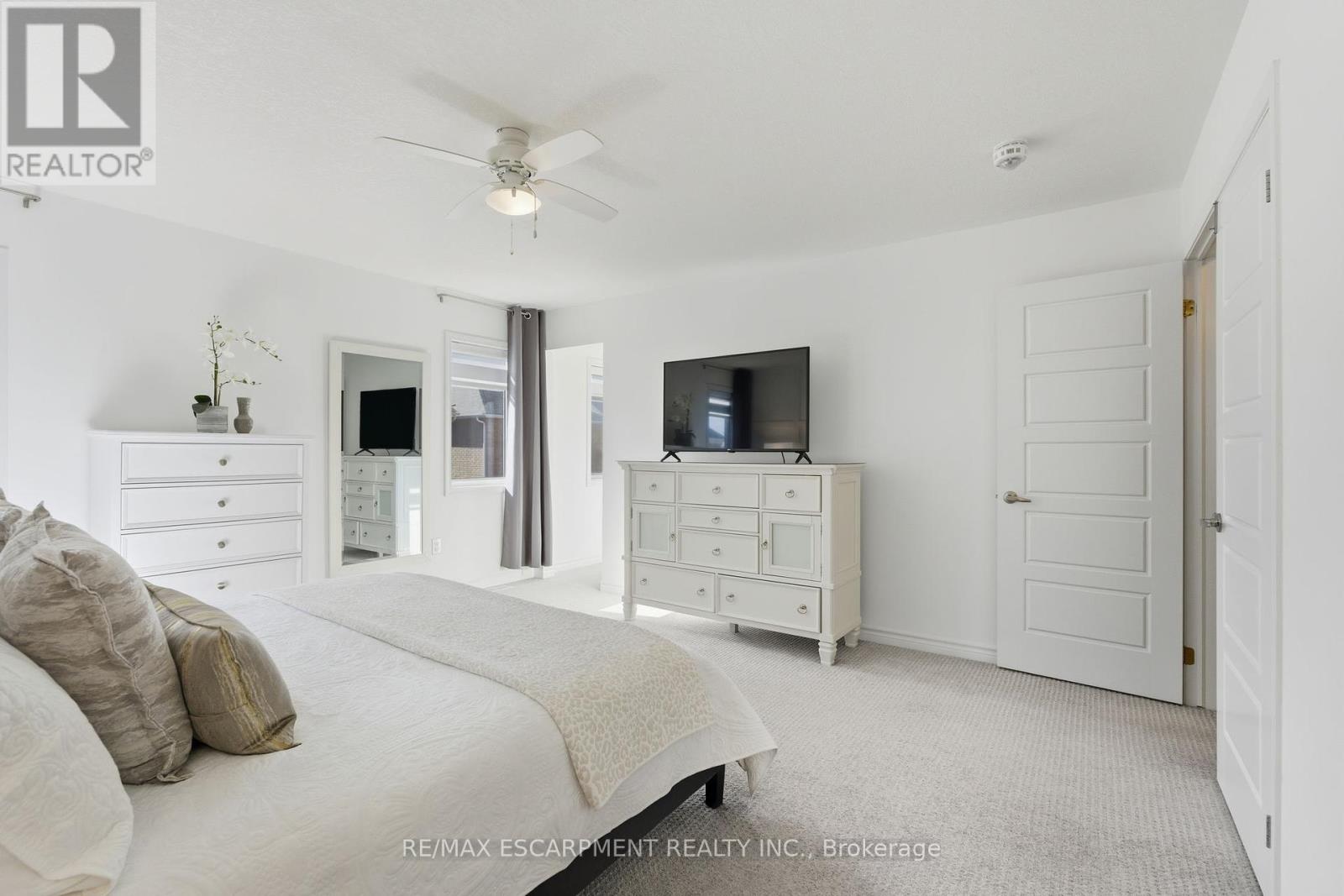15 Bastia Street E, Hamilton, Ontario  L8B 1V3 - Photo 26 - X12458789