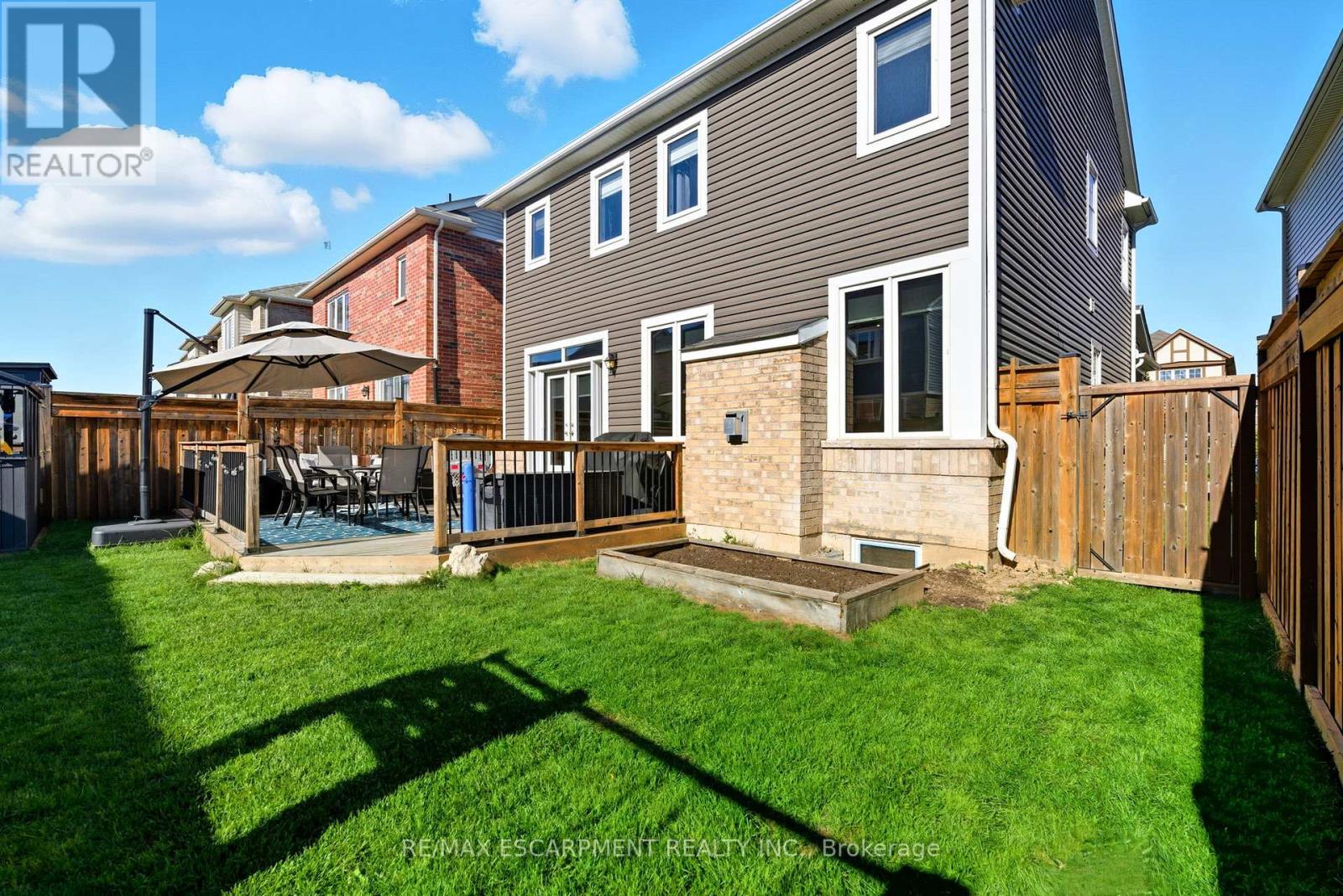 15 Bastia Street E, Hamilton, Ontario  L8B 1V3 - Photo 41 - X12458789