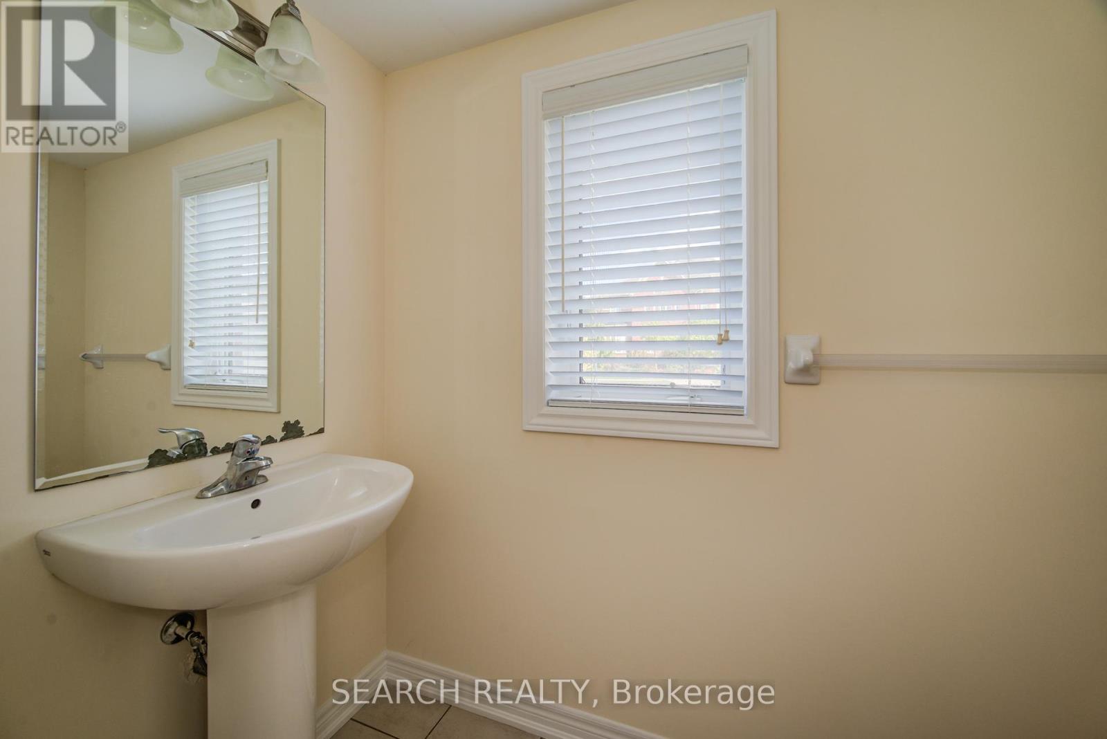 1 - 740 Linden Drive, Cambridge, Ontario  N3H 5L5 - Photo 4 - X12457667