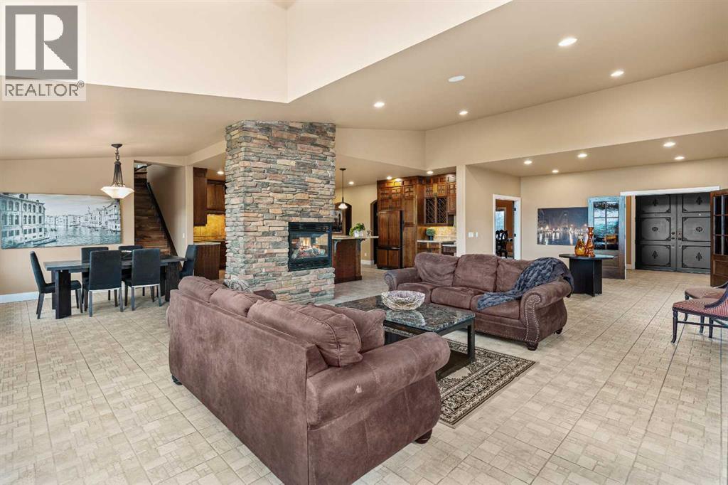 40090 Retreat Road, Rural Rocky View County, Alberta  T4C 1A2 - Photo 11 - A2224808