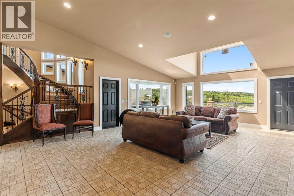 40090 Retreat Road, Rural Rocky View County, Alberta  T4C 1A2 - Photo 12 - A2224808