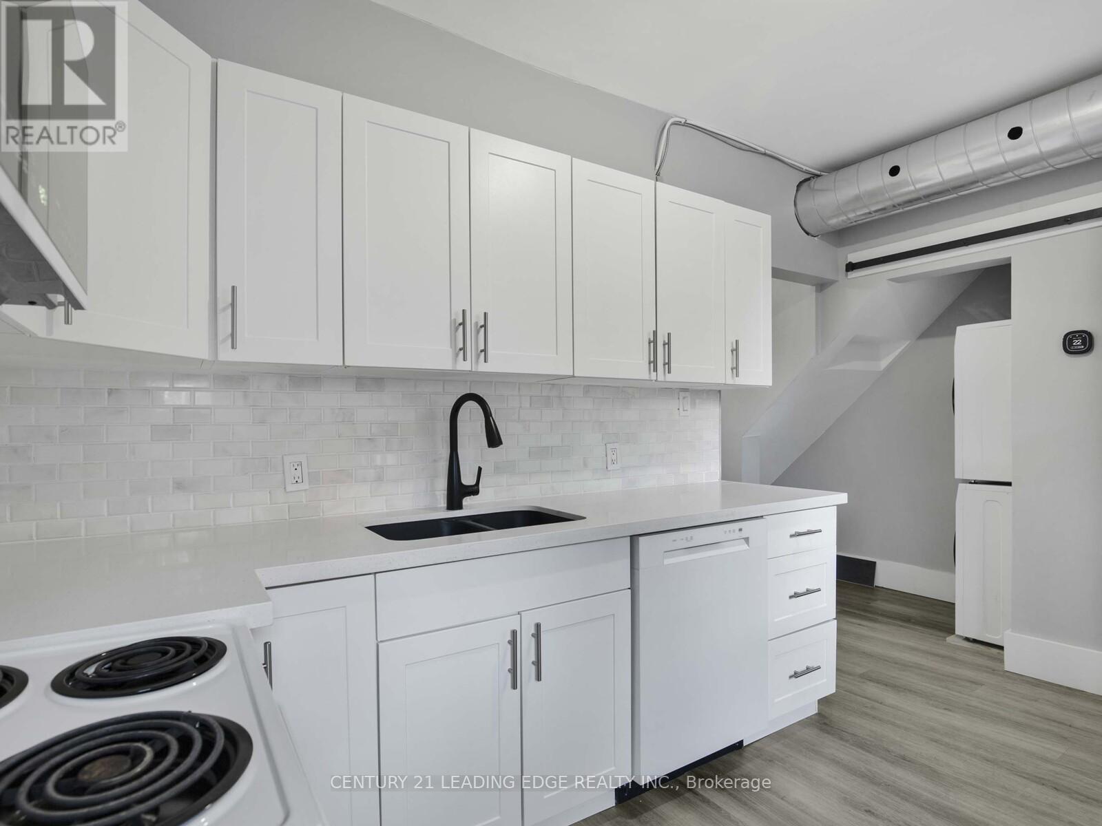 1 - 614 College Street, Toronto, Ontario  M6G 1B4 - Photo 10 - C12458808