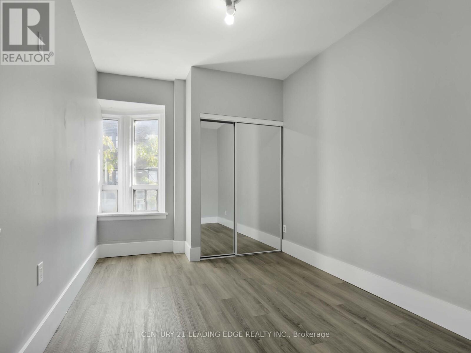 1 - 614 College Street, Toronto, Ontario  M6G 1B4 - Photo 11 - C12458808