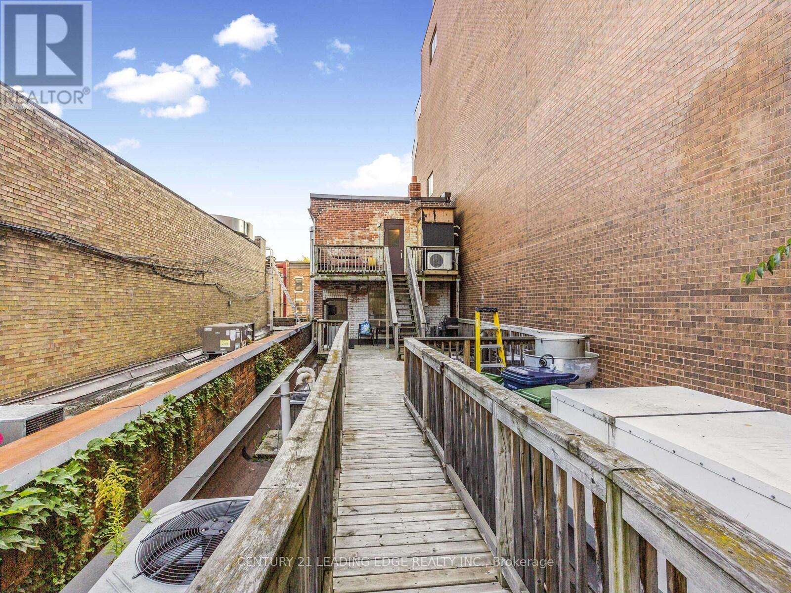 1 - 614 College Street, Toronto, Ontario  M6G 1B4 - Photo 21 - C12458808