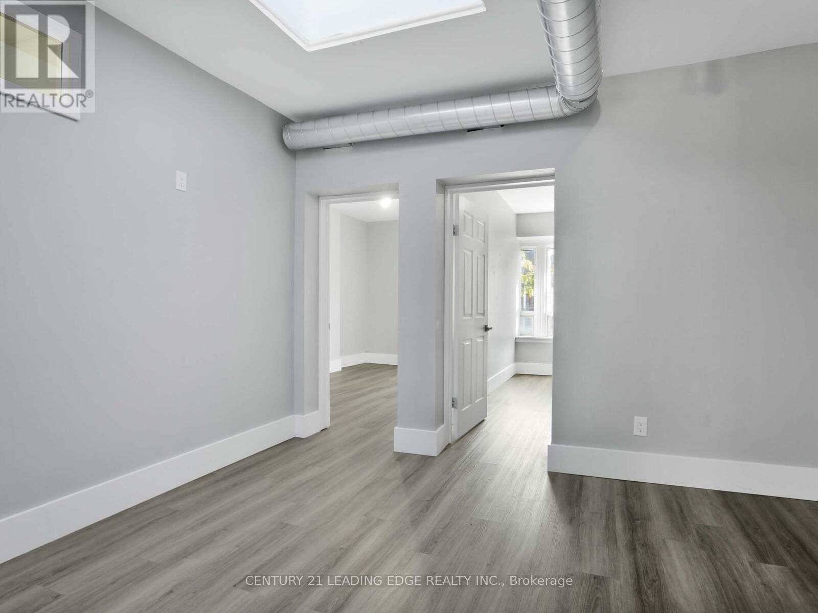1 - 614 College Street, Toronto, Ontario  M6G 1B4 - Photo 4 - C12458808