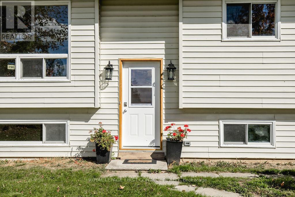 3963 13 Line N, Oro-Medonte, Ontario  L0K 1E0 - Photo 2 - S12407998