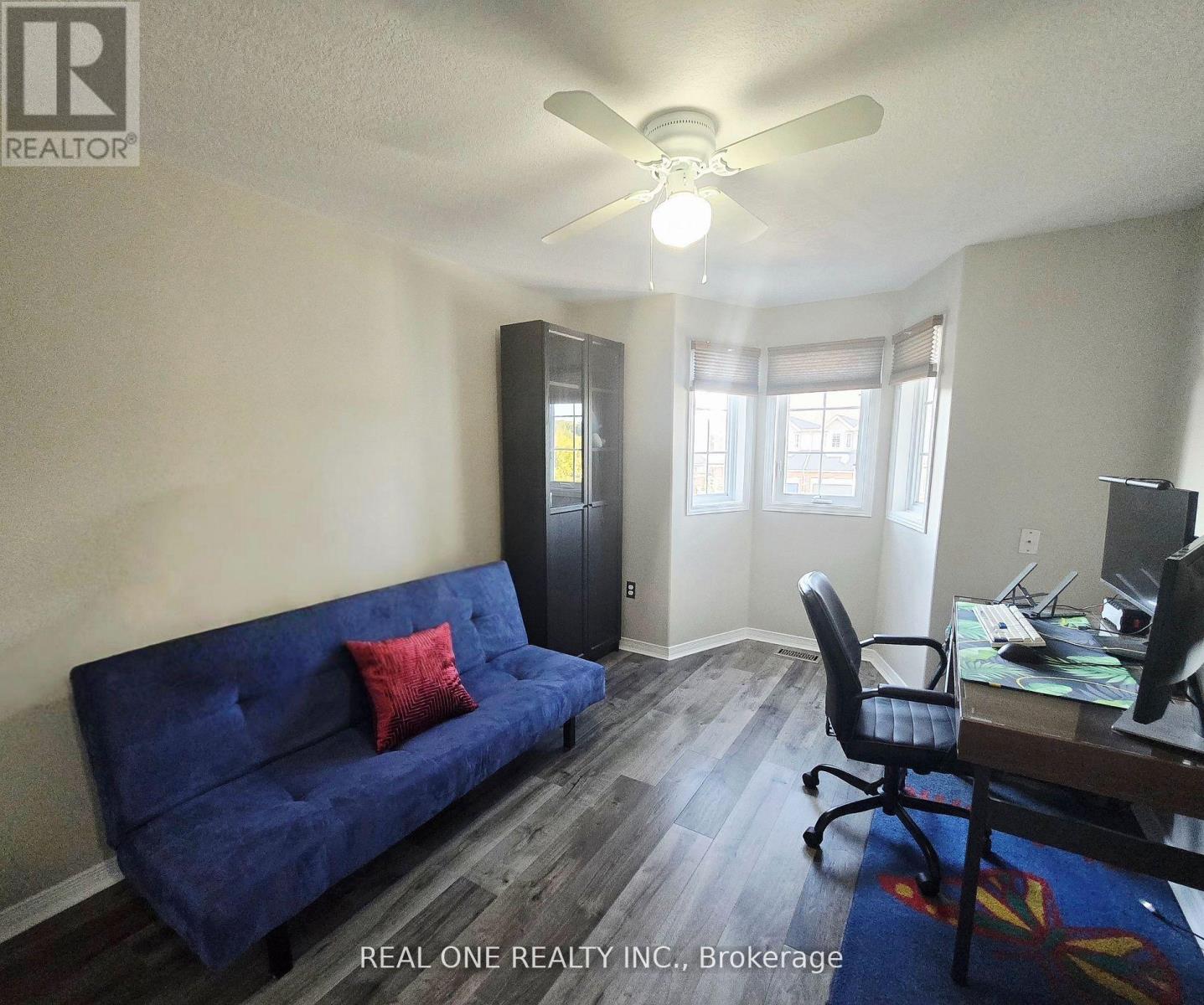 43 Shephard Avenue, New Tecumseth, Ontario  L9R 2E8 - Photo 25 - N12458799