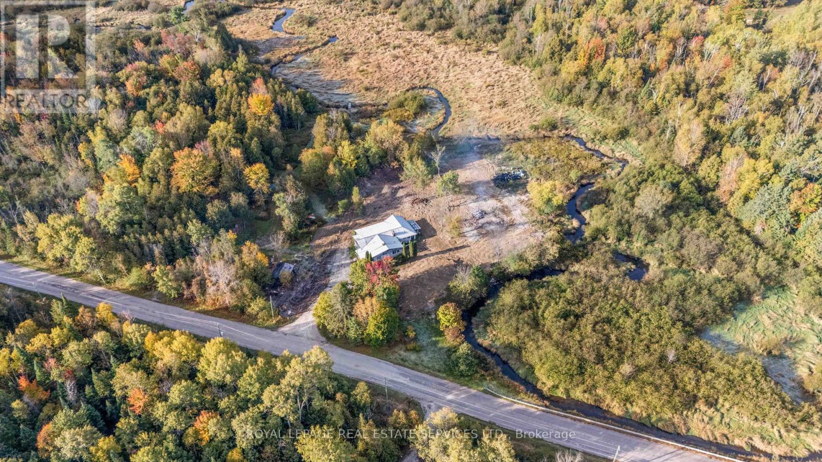 21852 East Town Line, East Gwillimbury, Ontario  L0E 1T0 - Photo 10 - N12458802