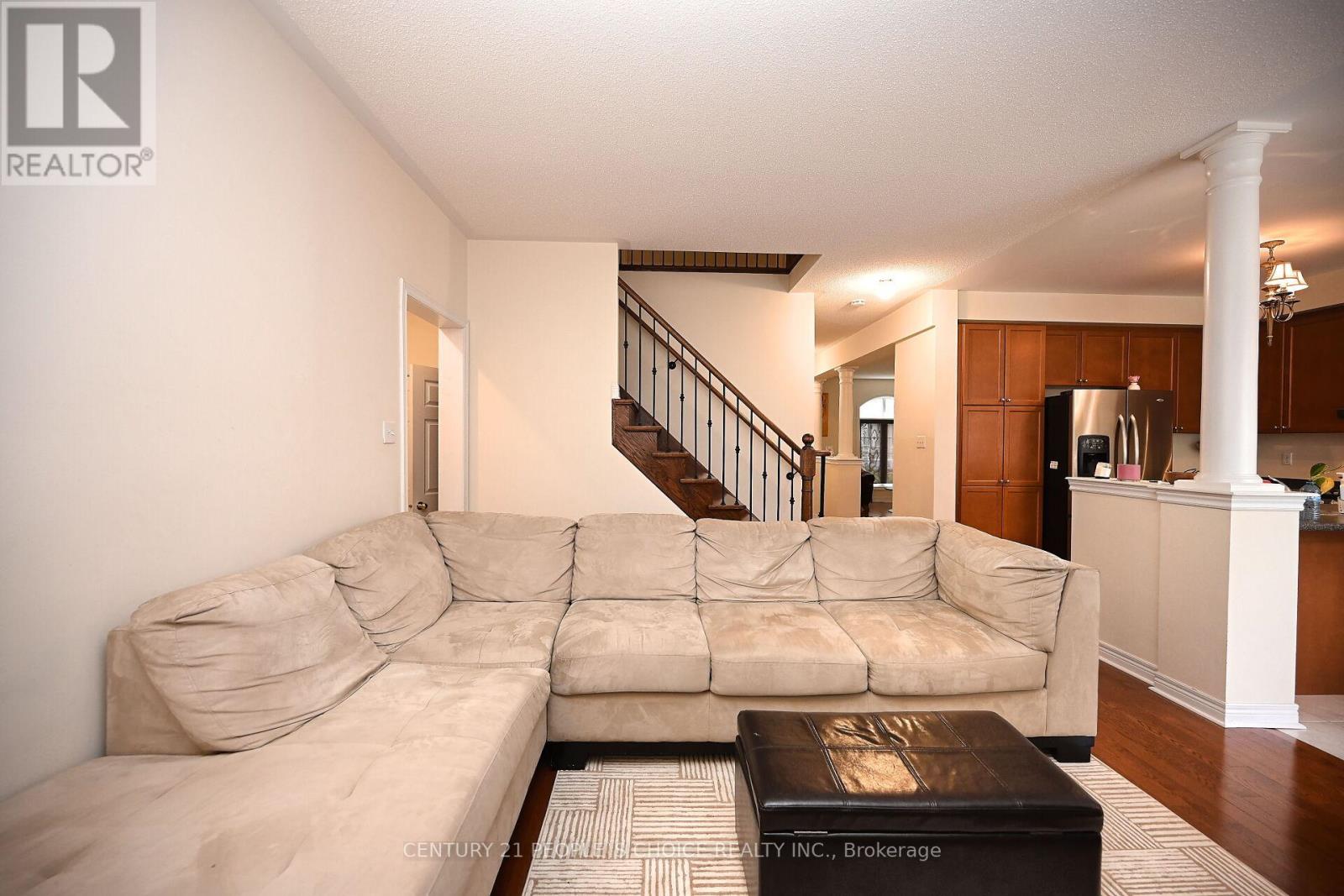 23 Lanebrook Drive, Brampton, Ontario  L6P 2E3 - Photo 21 - W12458792